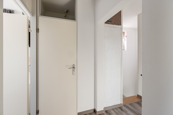 Essenburg 28, Dordrecht-14.jpg